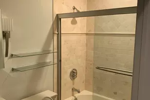 9 E Huron St, Chicago, IL 60611 - Photo 8