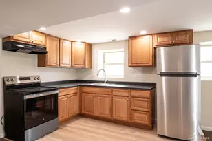 3301 N Kilbourn Ave, Chicago, IL 60641 - Photo 8
