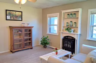 406 Cottage Row, Sycamore, IL 60178 - Photo 4