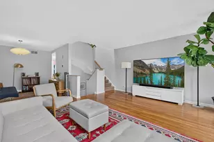 7243 Franklin St, Forest Park, IL 60130 - Photo 2