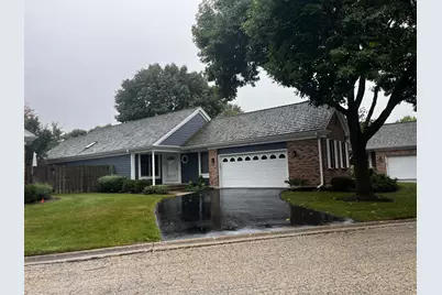 530 Park Barrington Way, Barrington, IL 60010 - Photo 1