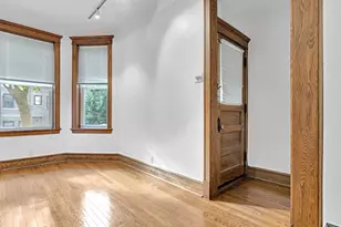 2439 N Seminary Ave, Chicago, IL 60614 - Photo 6