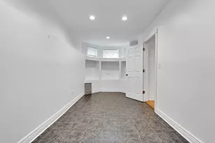 2439 N Seminary Ave, Chicago, IL 60614 - Photo 22