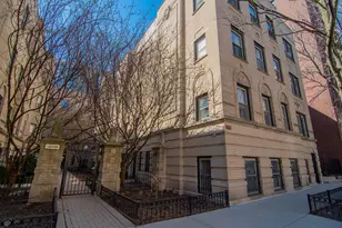 2730 N Pine Grove Ave, Chicago, IL 60614 - Photo 1