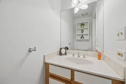 812 Chestnut Street #B, Deerfield, IL 60015 - Photo 8