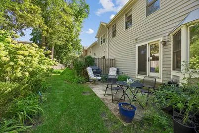 812 Chestnut Street #B, Deerfield, IL 60015 - Photo 20