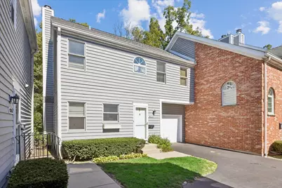 812 Chestnut Street #B, Deerfield, IL 60015 - Photo 2