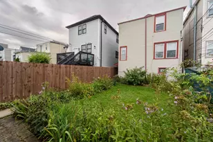 2733 N Artesian Ave, Chicago, IL 60647 - Photo 28
