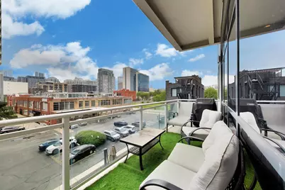 367 W Locust Street #305, Chicago, IL 60610 - Photo 20