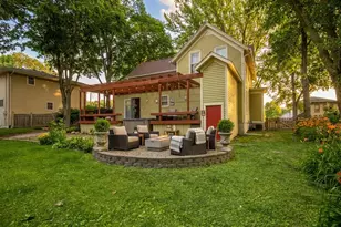 320 E High St, Sycamore, IL 60178 - Photo 12