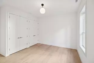 2323 N Lister Ave, Chicago, IL 60614 - Photo 12