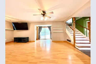 567 S Chestnut Street, Chebanse, IL 60922 - Photo 2
