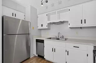 1520 Adams St, Ottawa, IL 61350 - Photo 6