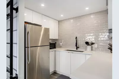3150 N Sheffield Avenue #607, Chicago, IL 60657 - Photo 12