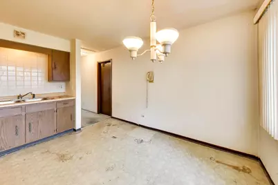 6876 W Touhy Avenue #3E, Niles, IL 60714 - Photo 8