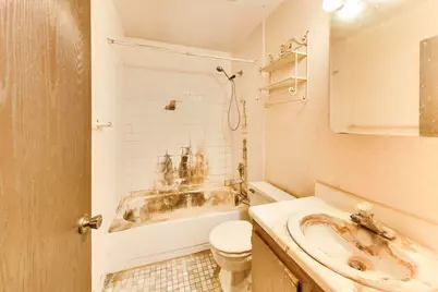 6876 W Touhy Avenue #3E, Niles, IL 60714 - Photo 14