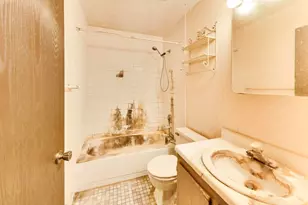 6876 West Touhy Avenue, Niles, IL 60714 - Photo 14