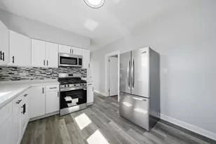 10743 S Wabash Ave, Chicago, IL 60628 - Photo 12