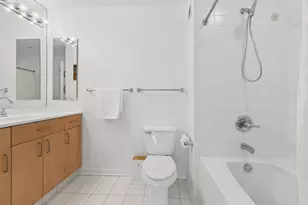 330 N Jefferson St, Chicago, IL 60661 - Photo 12