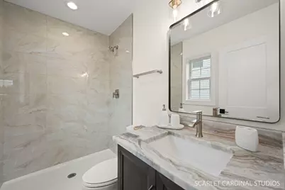 835 Avon Court, Glen Ellyn, IL 60137 - Photo 16