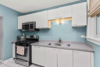 805 W Belle Plaine Avenue #103, Chicago, IL 60613 - Photo 8