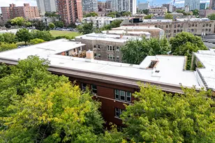 805 W Belle Plaine Ave, Chicago, IL 60613 - Photo 22