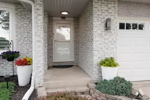 2195 W Cimarron Way, Addison, IL 60101 - Photo 4