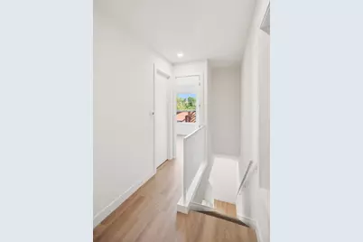 2323 N Lister Avenue, Chicago, IL 60614 - Photo 26
