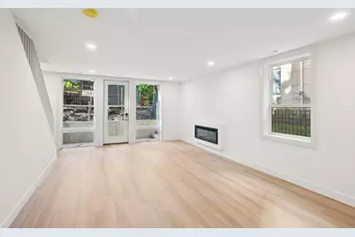 2323 N Lister Avenue, Chicago, IL 60614 - Photo 6