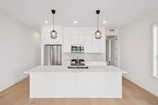 2323 N Lister Ave, Chicago, IL 60614 - Photo 36