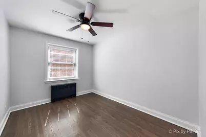 2715 W Berwyn Avenue #3, Chicago, IL 60625 - Photo 14