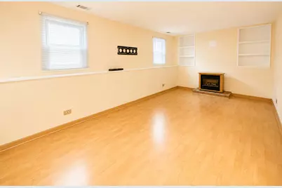 1329 Elm Drive, Schaumburg, IL 60194 - Photo 16