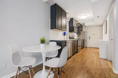 1427 W Superior Street #2F, Chicago, IL 60642 - Photo 4