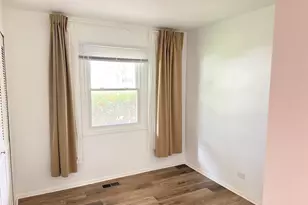 930 Dorncliff Ln, Buffalo Grove, IL 60089 - Photo 10