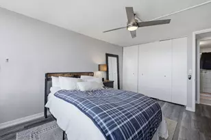 655 W Irving Park Rd, Chicago, IL 60613 - Photo 14