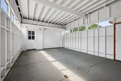 6118 N Kimball Avenue, Chicago, IL 60659 - Photo 32