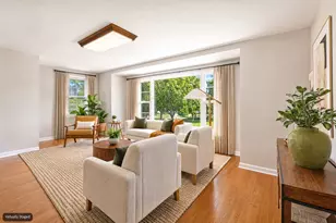 6118 N Kimball Ave, Chicago, IL 60659 - Photo 2