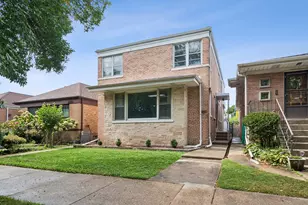 6118 N Kimball Ave, Chicago, IL 60659 - Photo 1