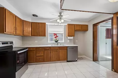 6118 N Kimball Avenue, Chicago, IL 60659 - Photo 12