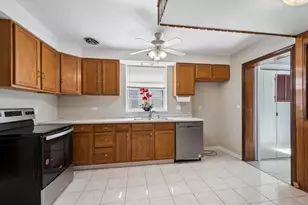 6118 N Kimball Ave, Chicago, IL 60659 - Photo 12
