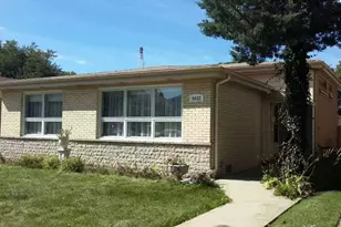 9432 Lavergne Ave, Skokie, IL 60077 - Photo 1