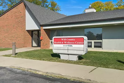 2450 Glenwood Avenue, Joliet, IL 60435 - Photo 1