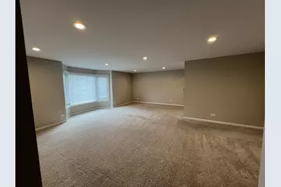 2600 Windsor Mall #2E, Park Ridge, IL 60068 - Photo 4