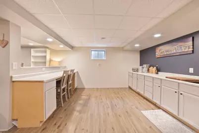 611 S Orchid Path, McHenry, IL 60050 - Photo 14