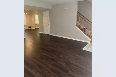 1404 W Split Oak Circle, Round Lake Beach, IL 60073 - Photo 4