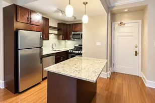 3170 N Sheridan Rd, Chicago, IL 60657 - Photo 6