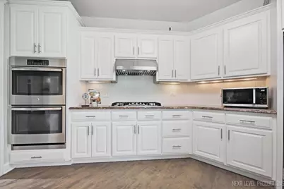 2775 Ginger Woods Drive, Aurora, IL 60502 - Photo 6