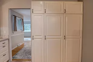 1127 Santa Rosa Ave, Wheaton, IL 60187 - Photo 10