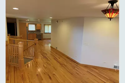 257 N Schryver Avenue, Woodstock, IL 60098 - Photo 4