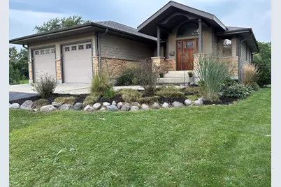 257 N Schryver Avenue, Woodstock, IL 60098 - Photo 1